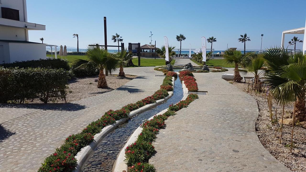 Ghaziveran Aphrodite Beachfront Penthouse Apartment מראה חיצוני תמונה