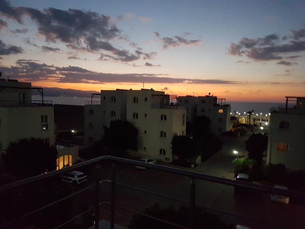 Ghaziveran Aphrodite Beachfront Penthouse Apartment מראה חיצוני תמונה